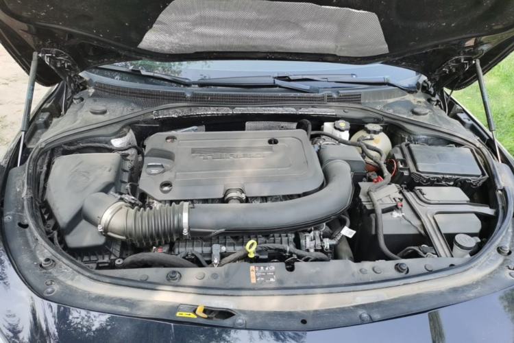 Used Buick LaCrosse 2022 652T Luxury Version Engine Bay