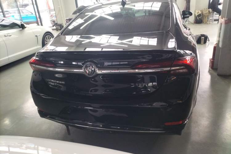Used Buick LaCrosse 2022 552T Luxury Version Exterior 4