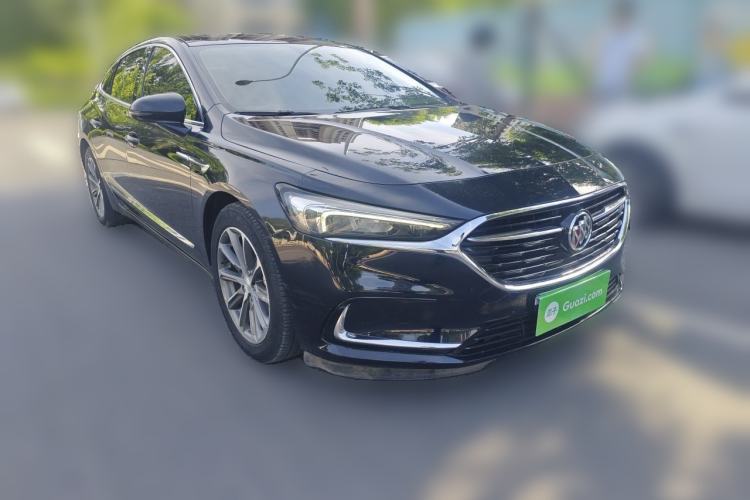 Used Buick LaCrosse 2022 652T Luxury Version Front Right 45 Deg