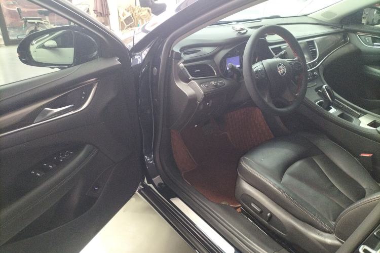 Used Buick LaCrosse 2022 552T Luxury Version Interior 3