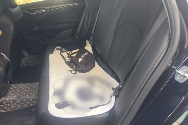 Used Buick LaCrosse 2022 652T Luxury Version Left Rear Seat