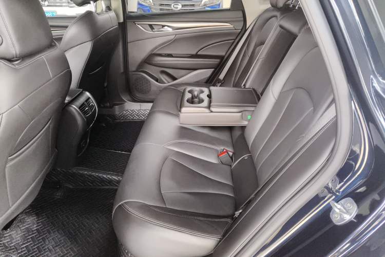 Used Buick LaCrosse 2022 552T Luxury Version Left Rear Seat
