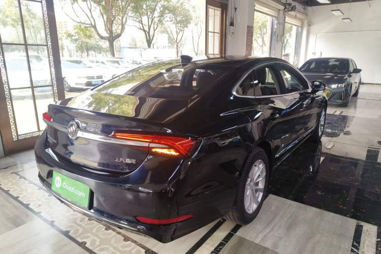 Used Buick LaCrosse 2022 552T Luxury Version Rear Right 45 Deg