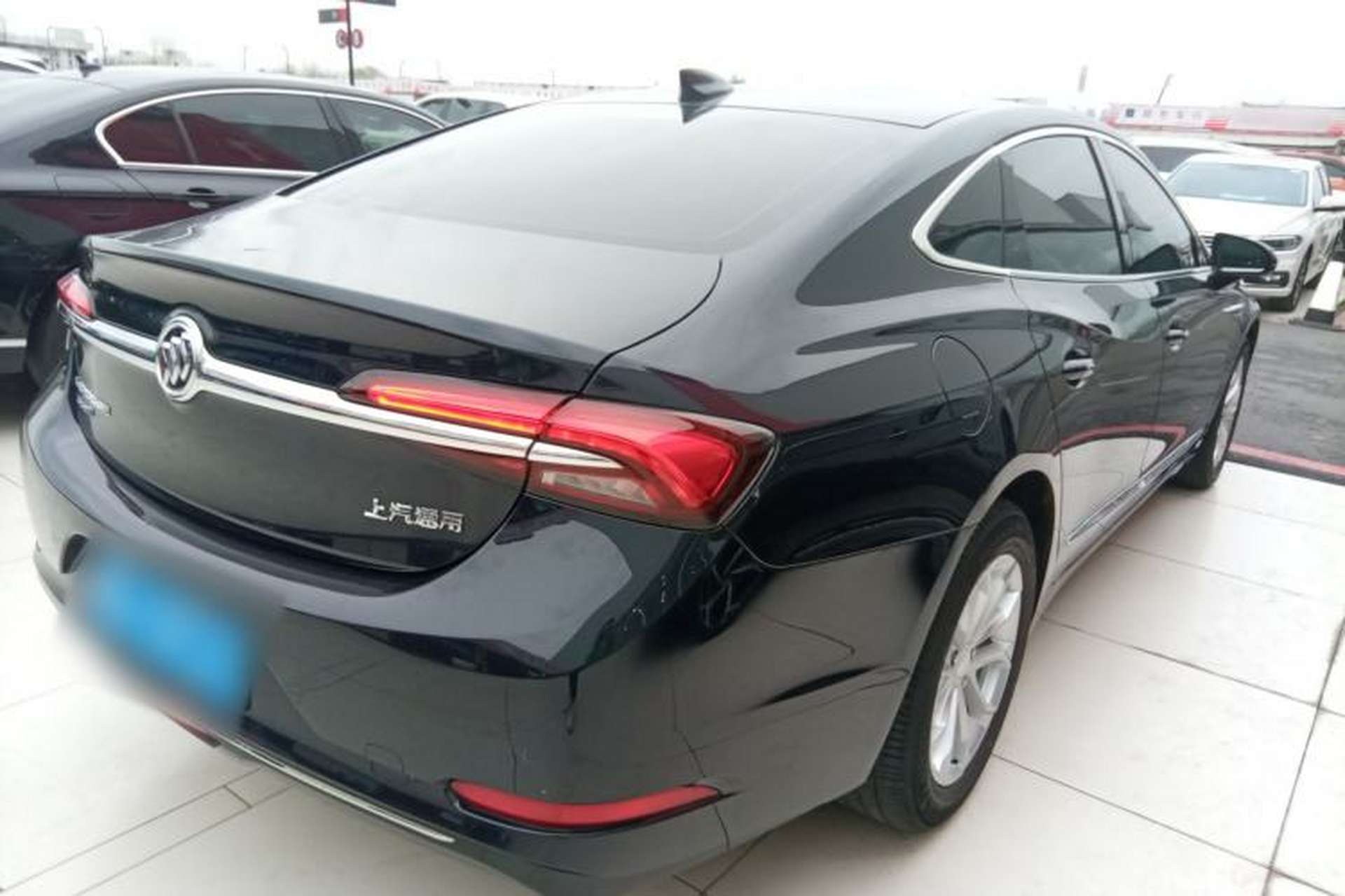 Used Buick LaCrosse 2022 552T Luxury Version Rear Right 45 Deg