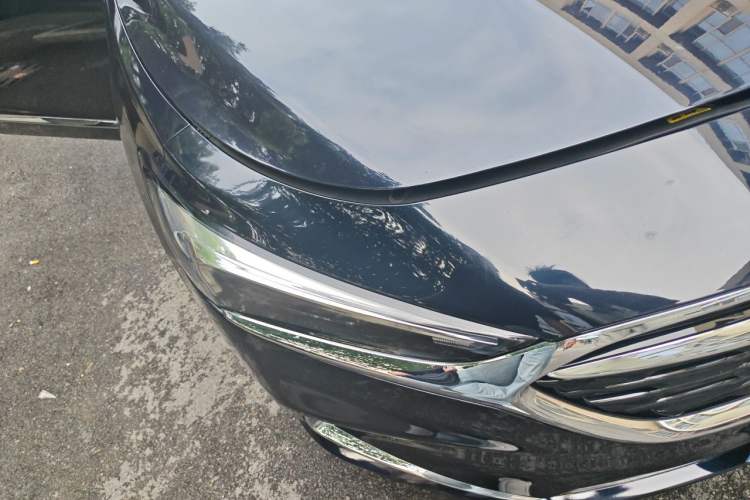 Used Buick LaCrosse 2022 552T Luxury Version Right Front Headlight