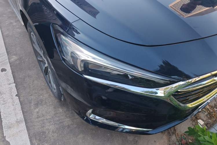 Used Buick LaCrosse 2022 652T Luxury Version Right Front Headlight