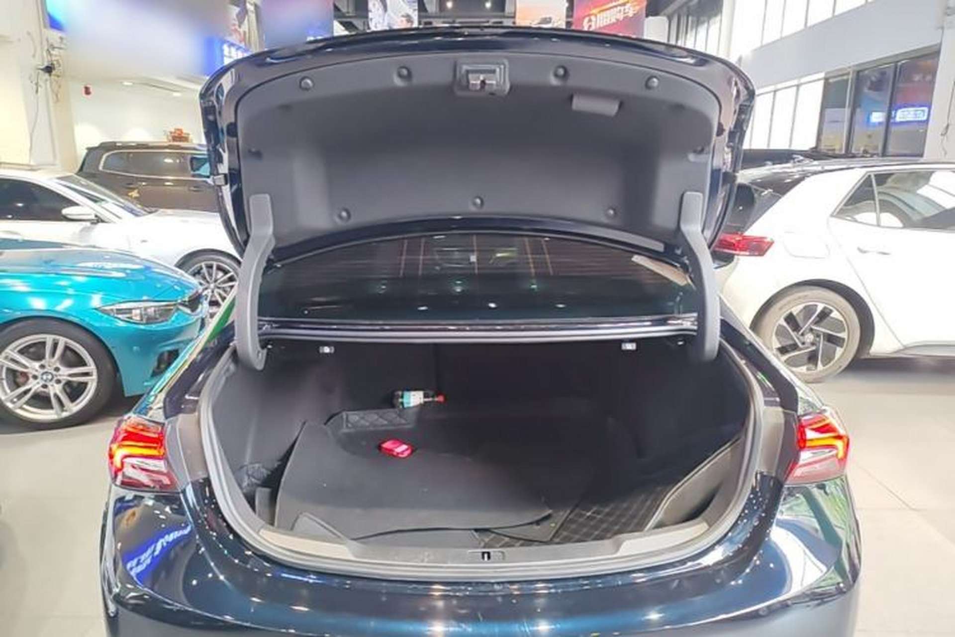 Used Buick LaCrosse 2022 652T Luxury Version Trunk