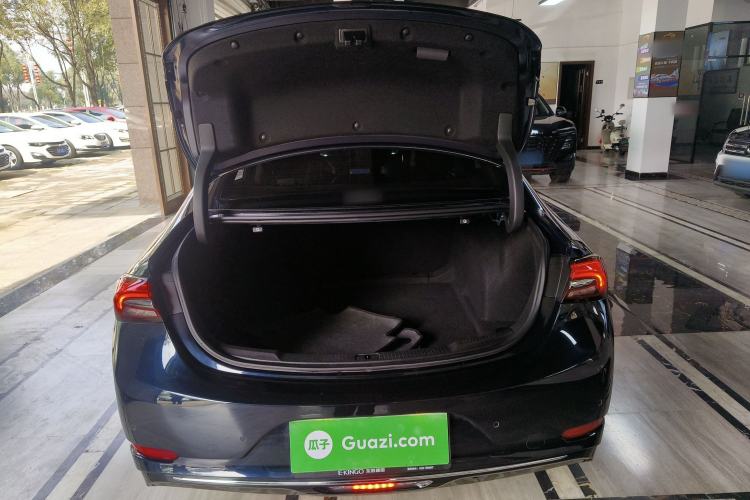 Used Buick LaCrosse 2022 552T Luxury Version Trunk