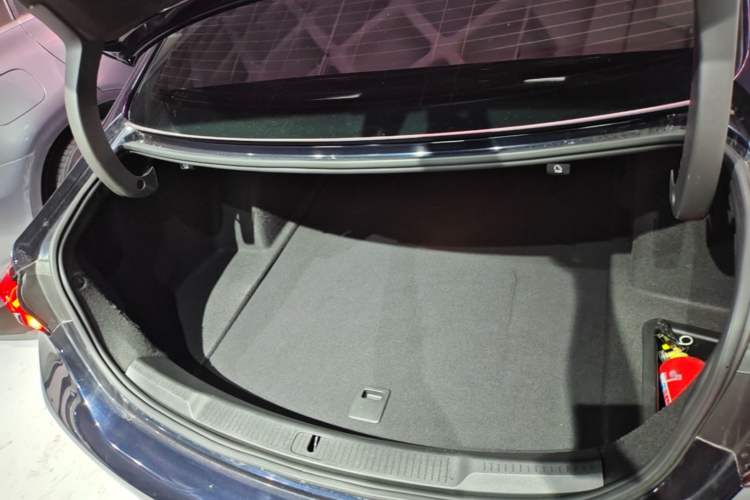 Used Buick LaCrosse 2022 552T Luxury Version Trunk