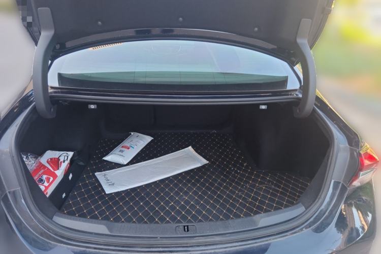 Used Buick LaCrosse 2022 652T Luxury Version Trunk