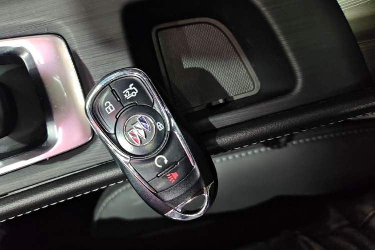 Used Buick LaCrosse 2022 552T Luxury Version Vehicle Key