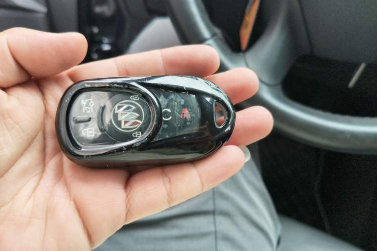 Used Buick LaCrosse 2022 652T Luxury Version Vehicle Key