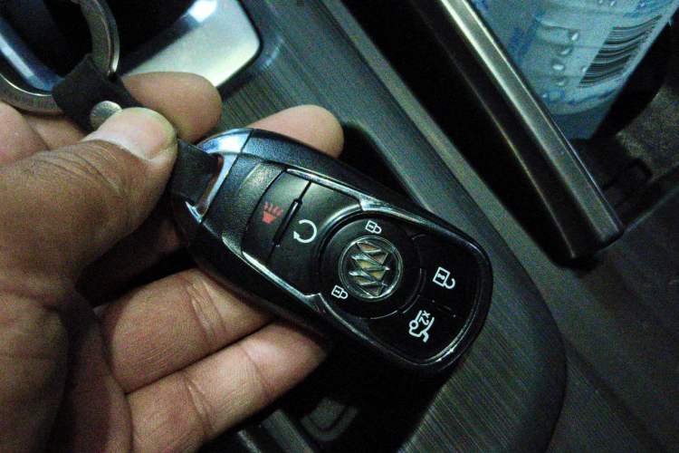 Used Buick LaCrosse 2022 552T Luxury Version Vehicle Key