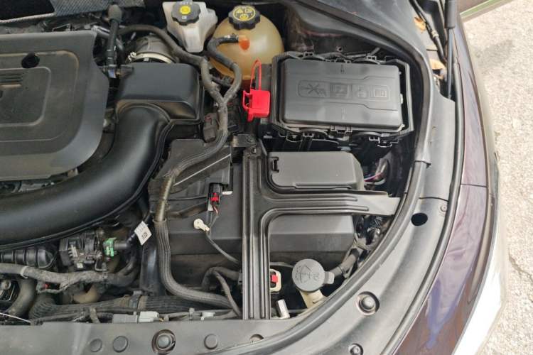Used Buick LaCrosse 2022 Avenir Avia First Edition Engine Bay Left