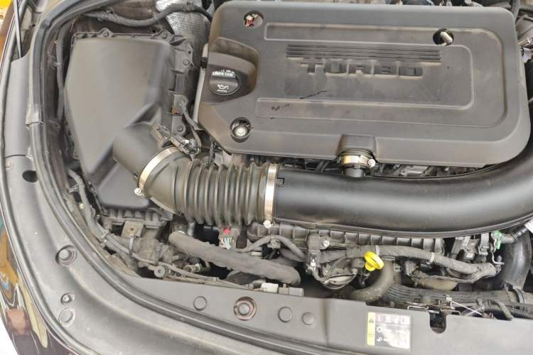 Used Buick LaCrosse 2022 Avenir Avia First Edition Engine Bay Right