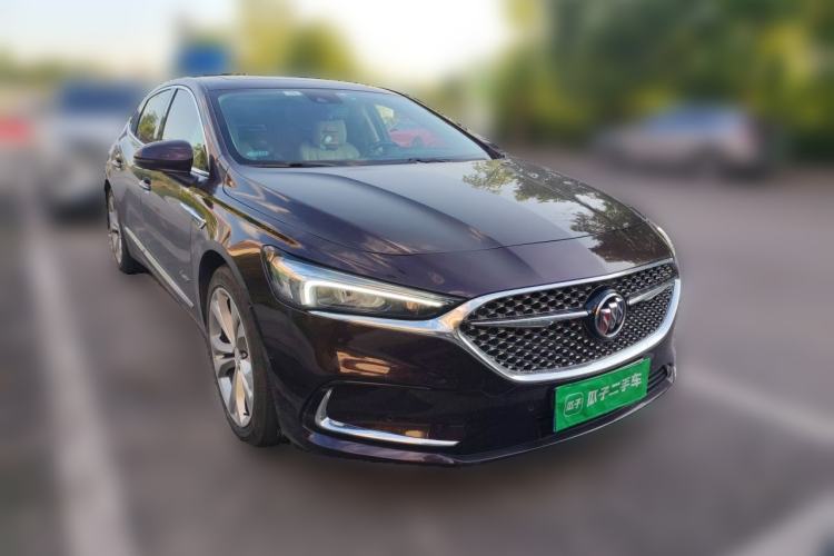 Used Buick LaCrosse 2022 Avenir Avia First Edition Front Right 45 Deg