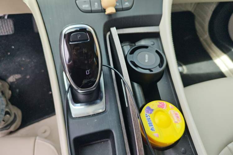 Used Buick LaCrosse 2022 Avenir Avia First Edition Gear Lever