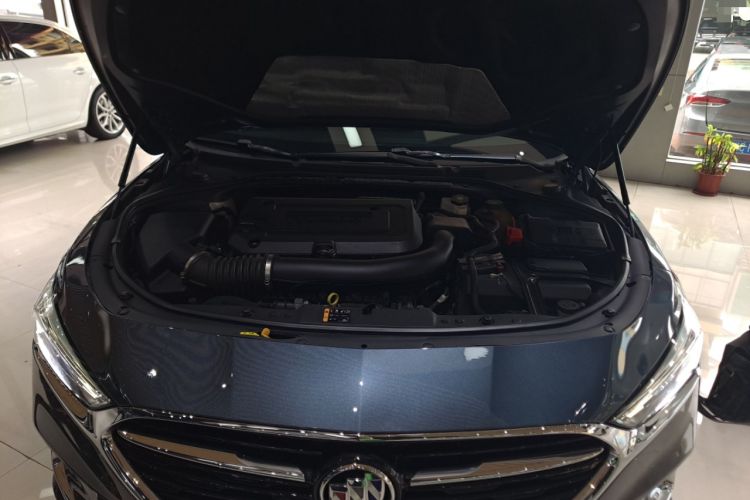 Used Buick LaCrosse 2022 652T Luxury Version Engine Bay