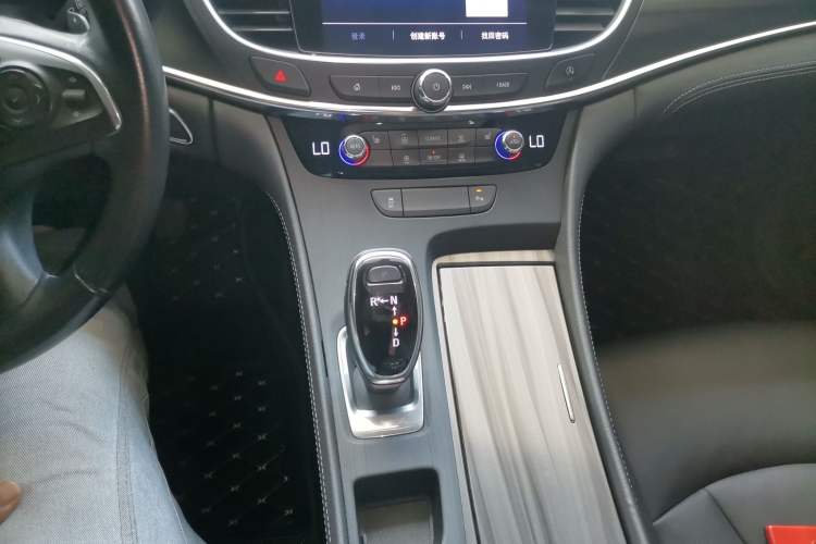 Used Buick LaCrosse 2022 552T Luxury Version Gear Lever
