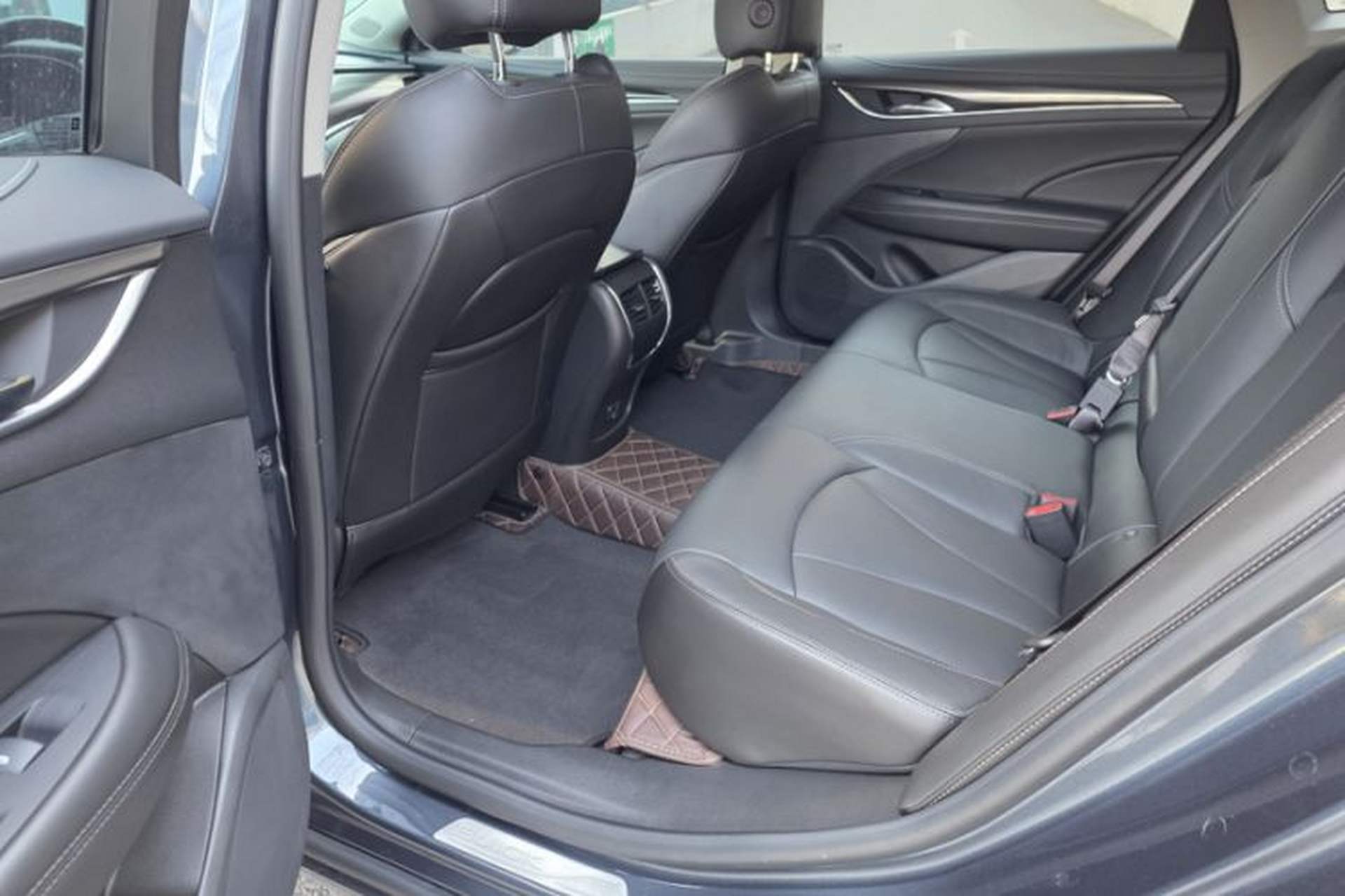 Used Buick LaCrosse 2022 652T Luxury Version Interior 3