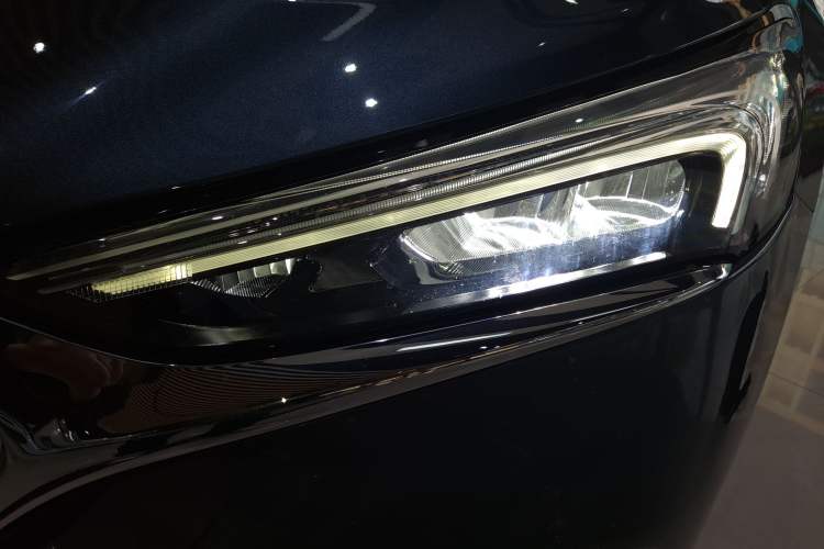 Used Buick LaCrosse 2022 652T Luxury Version Left Front Headlight