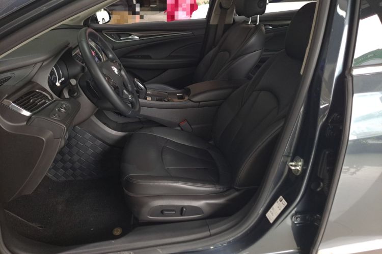 Used Buick LaCrosse 2022 652T Luxury Version Left Front Seat