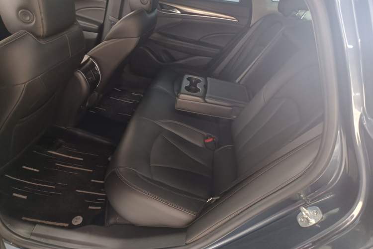 Used Buick LaCrosse 2022 552T Luxury Version Left Rear Seat