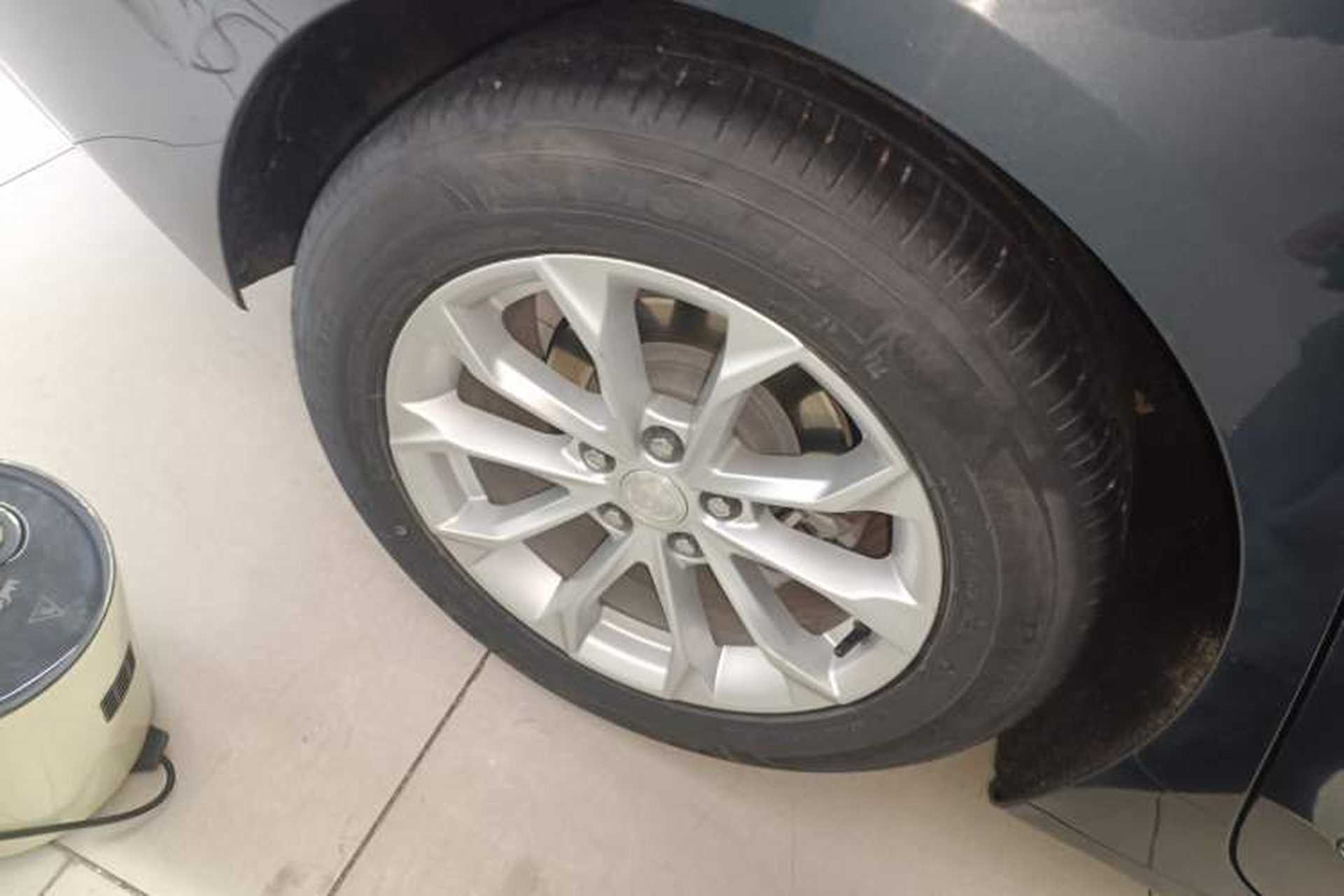 Used Buick LaCrosse 2022 552T Luxury Version Right Rear Wheel Hub