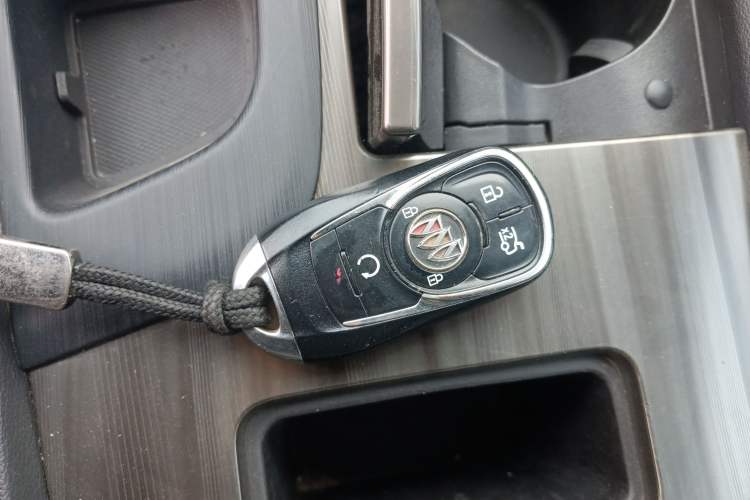 Used Buick LaCrosse 2022 552T Luxury Version Vehicle Key
