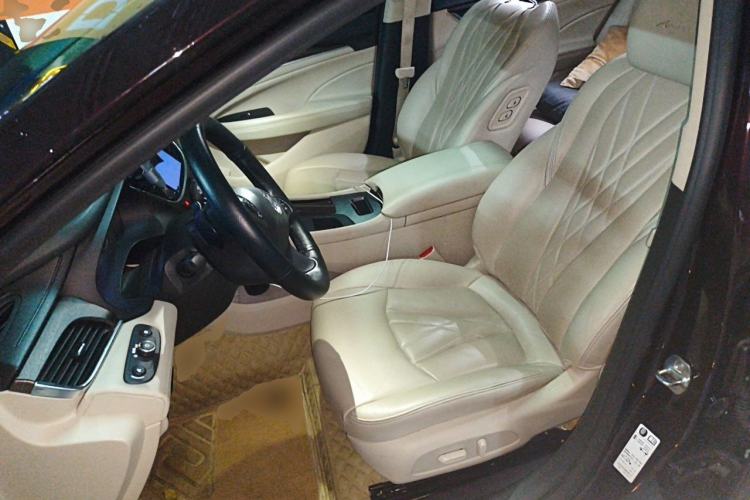 Used Buick LaCrosse 2022 Avenir Avia First Edition Left Front Seat