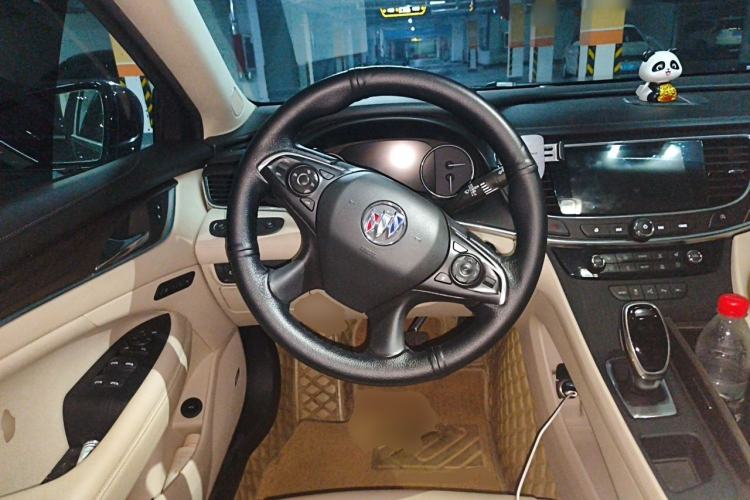 Used Buick LaCrosse 2022 Avenir Avia First Edition Steering Wheel