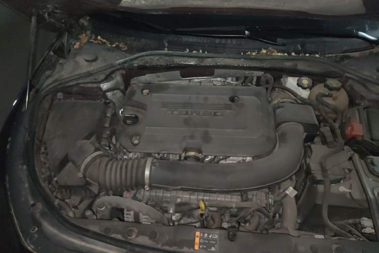 Used Buick LaCrosse 2022 Avenir Avia First Edition Engine Bay