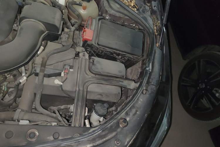 Used Buick LaCrosse 2022 Avenir Avia First Edition Engine Bay Left