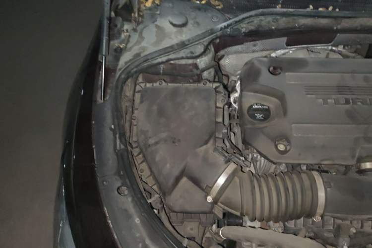 Used Buick LaCrosse 2022 Avenir Avia First Edition Engine Bay Right