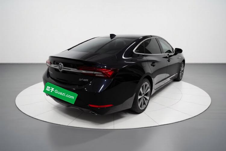 Used Buick LaCrosse 2022 Avenir Avia First Edition Exterior 2