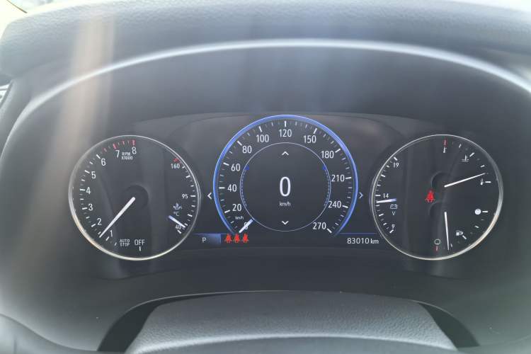 Used Buick LaCrosse 2022 Avenir Avia First Edition Odometer Close Up