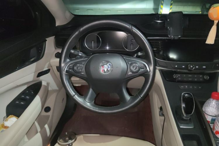 Used Buick LaCrosse 2022 Avenir Avia First Edition Steering Wheel
