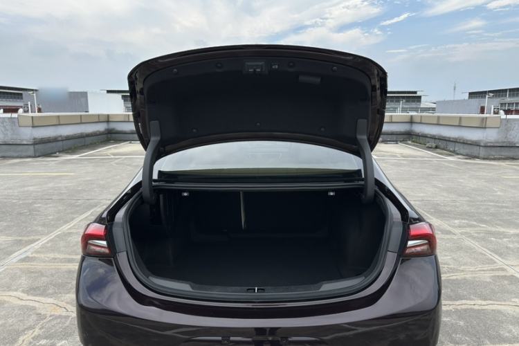 Used Buick LaCrosse 2022 Avenir Avia First Edition Trunk