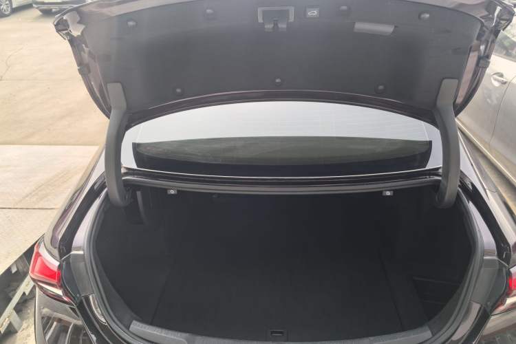 Used Buick LaCrosse 2022 Avenir Avia First Edition Trunk