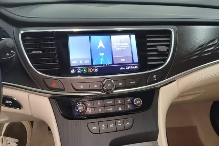 Used Buick LaCrosse 2022 Avenir Avia First Edition Audio And AC Panel