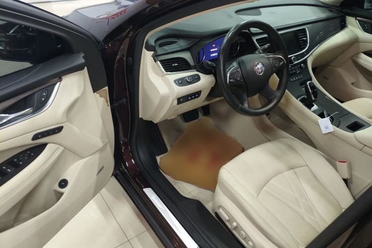 Used Buick LaCrosse 2022 Avenir Flagship Model Driver Seat