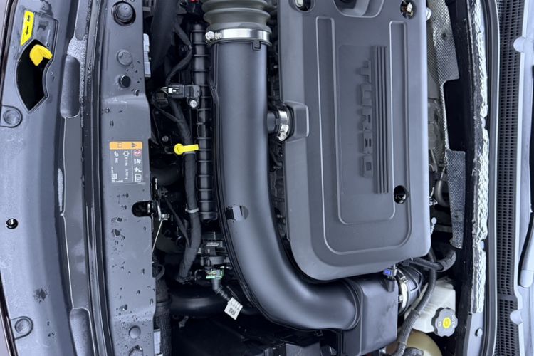 Used Buick LaCrosse 2022 Avenir Avia First Edition Engine Bay