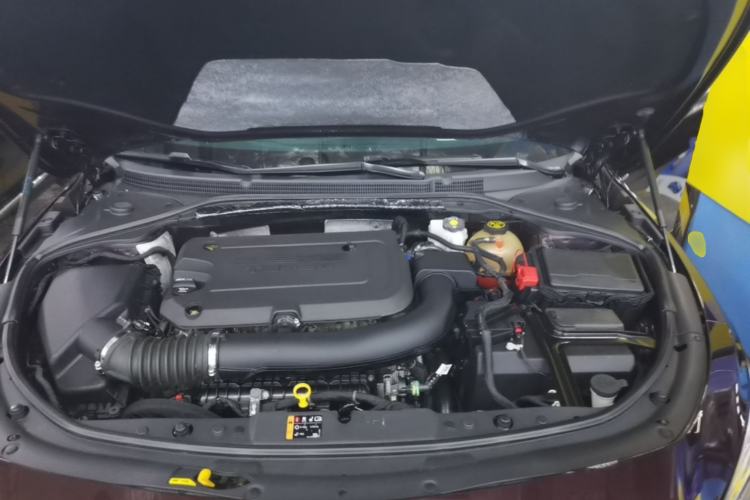 Used Buick LaCrosse 2022 Avenir Avia First Edition Engine Bay