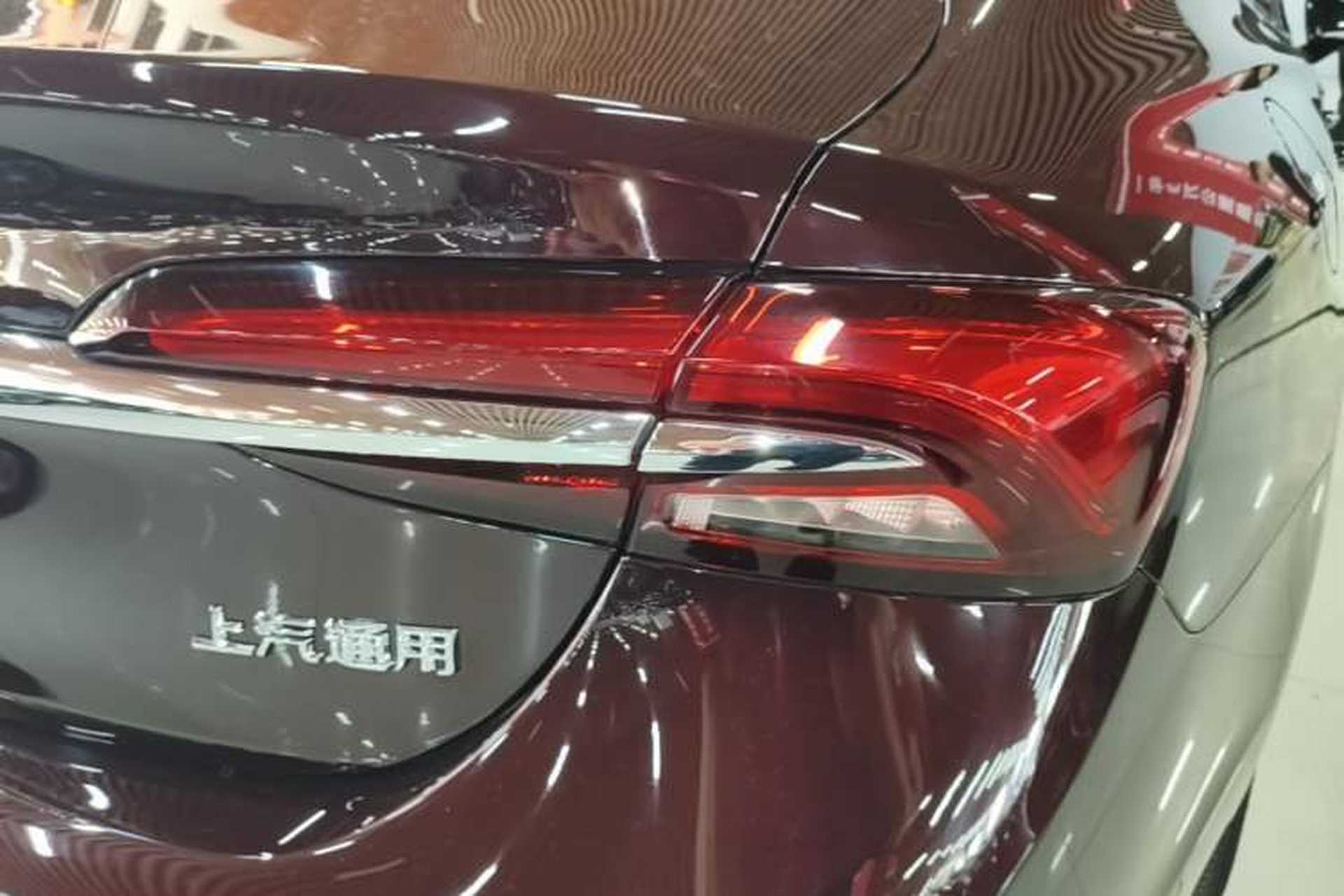 Used Buick LaCrosse 2022 Avenir Avia First Edition Exterior 2