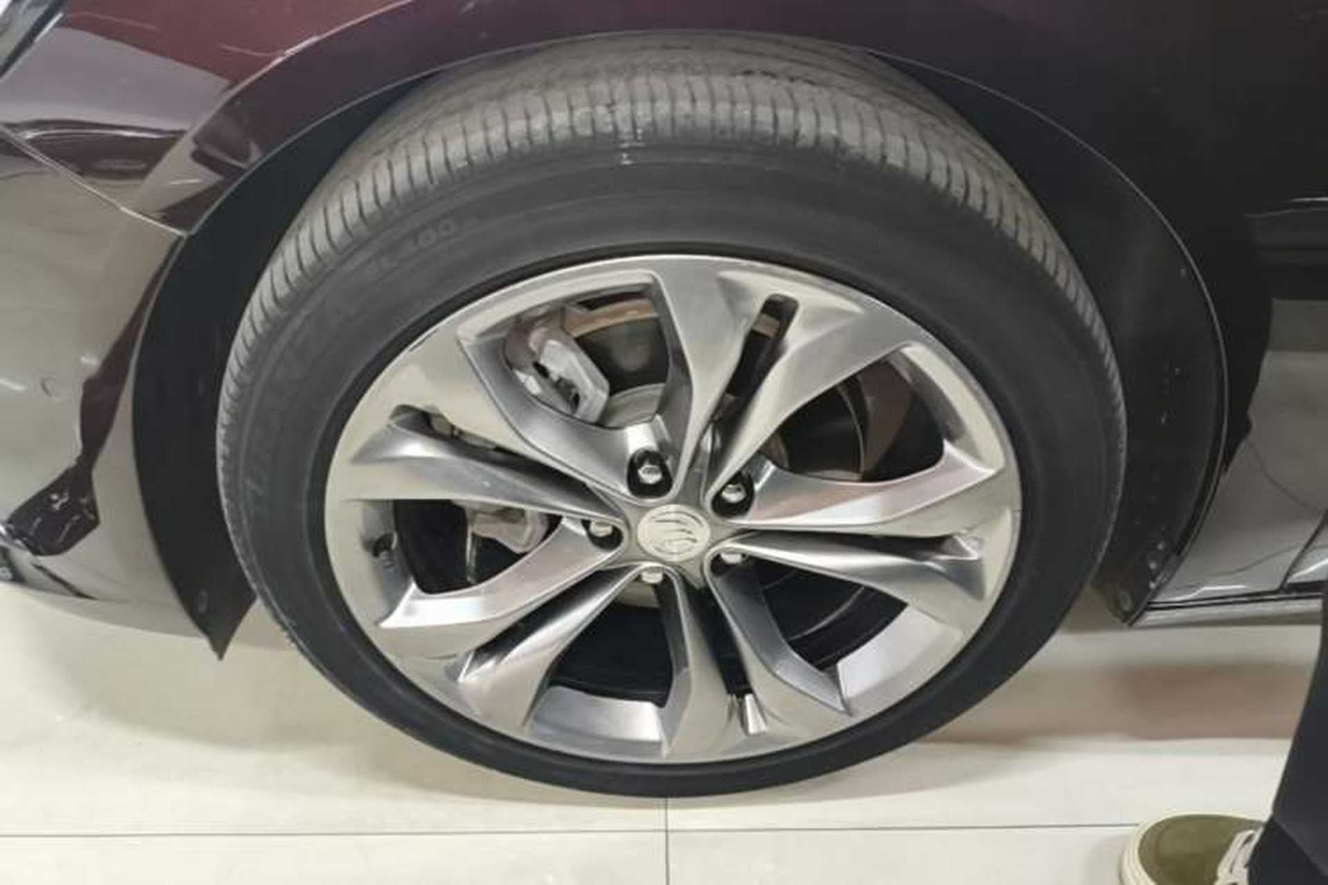 Used Buick LaCrosse 2022 Avenir Avia First Edition Exterior 3