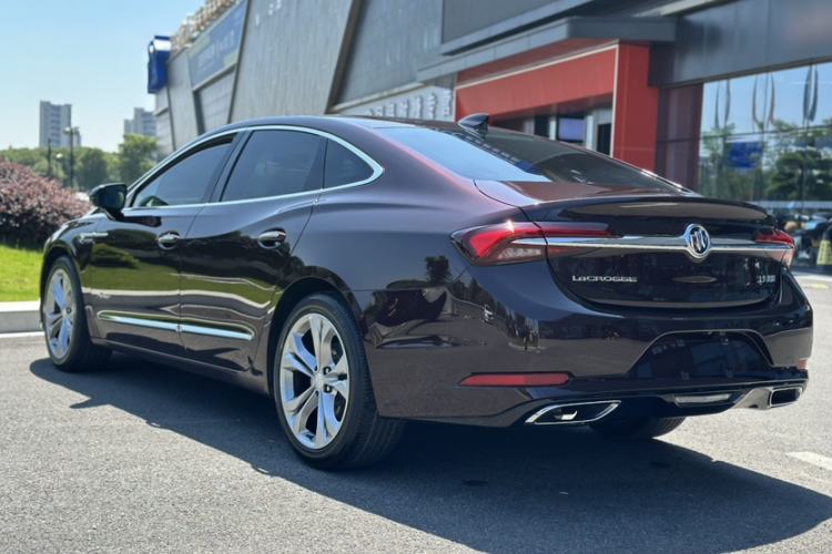 Used Buick LaCrosse 2022 Avenir Avia First Edition Exterior 3