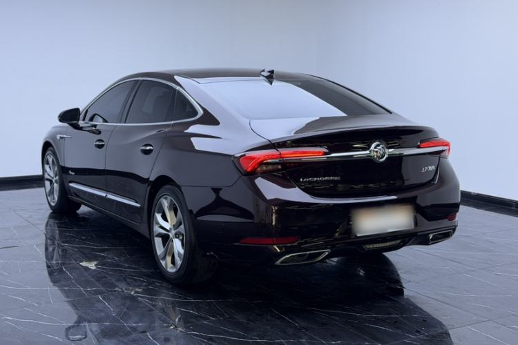 Used Buick LaCrosse 2022 Avenir Avia First Edition Exterior 5