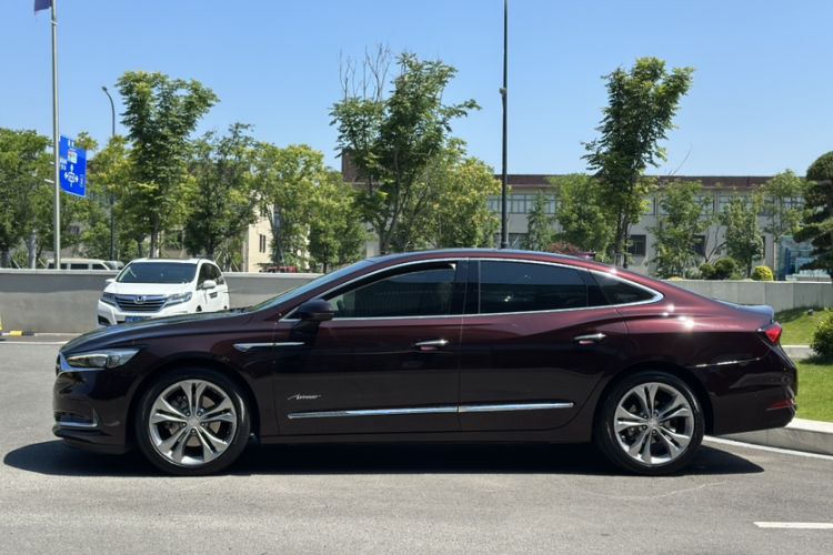 Used Buick LaCrosse 2022 Avenir Avia First Edition Exterior 6