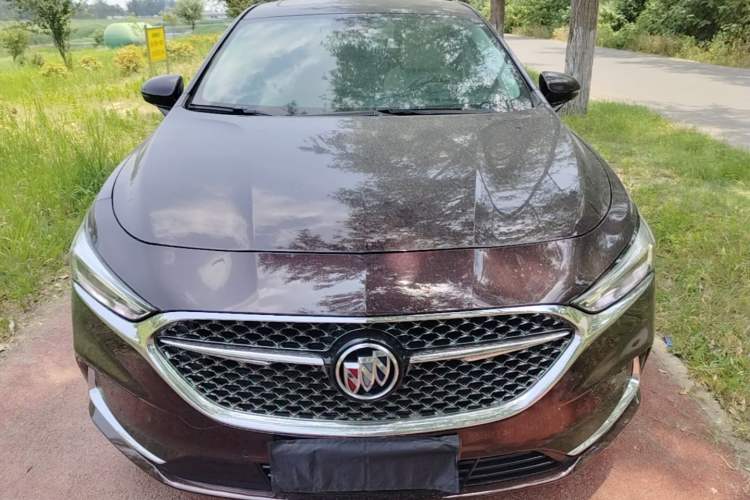 Used Buick LaCrosse 2022 Avenir Avia First Edition Front
