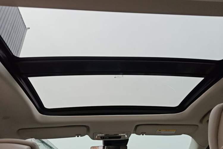Used Buick LaCrosse 2022 Avenir Avia First Edition Headliner